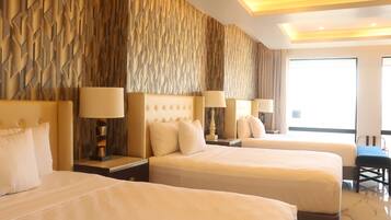 Minibar, in-room safe, desk, laptop workspace