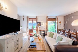 TV, peis, TV-spill og stereoanlegg
