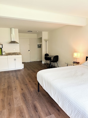Studio, 1 King Bed, Kitchenette | Living area | Smart TV - The Lagrange Inn & Extended Stay (Pleasant Valley)