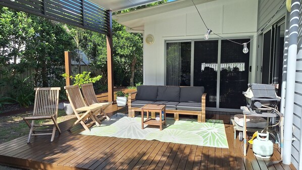 Deluxe House, Beachside | Terrace/patio