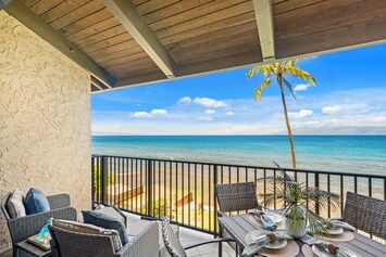 Papakea L402 Lanai 1