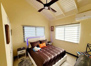 2 sovrum, strykjärn/strykbräda, wi-fi och sängkläder