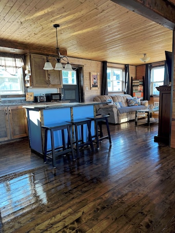 Interior. Oceanview 4BR Biscuit Box Home in a Fishing Village Near Bonavista & Trinity