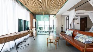 Superior Room | Laptop workspace, free WiFi, bed sheets