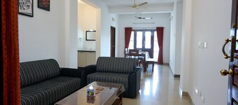 Lovely 3-br. flat at Kadavanthra
