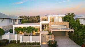Exterior - Ultimate Beachfront Escape with Pool (Kingscliff)