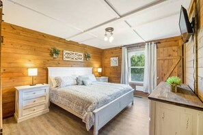 4 chambres, fer et planche à repasser, Wi-Fi