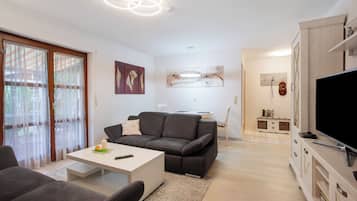 TV, DVD player, stereo