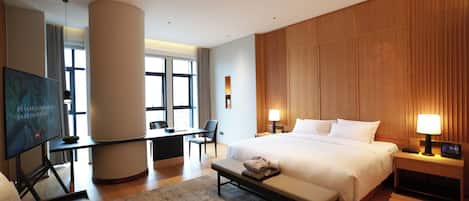 Down duvets, free minibar, in-room safe, individually decorated