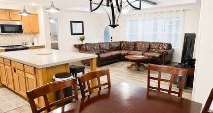 Beautiful, Cozy home in Concord providing a spacious & tranquil retreat