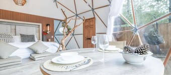 Incredible dome ideal for a romantic getaway