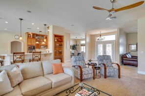 TV, books - Near Golfing: Lake Havasu City Home w/ Heated Pool (Lake Havasu City)