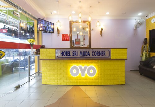 Hotel O Sri Muda Corner Sdn Bhd