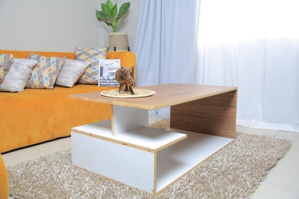 Apartament Deluxe, no fumadors, vistes al turó | Sala d'estar