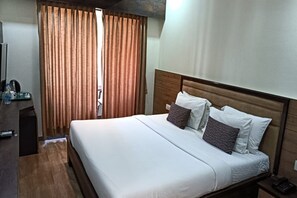 Cottage - Shubhdev Revival Resort and Waterworld Bhavnagar (Ghogha)