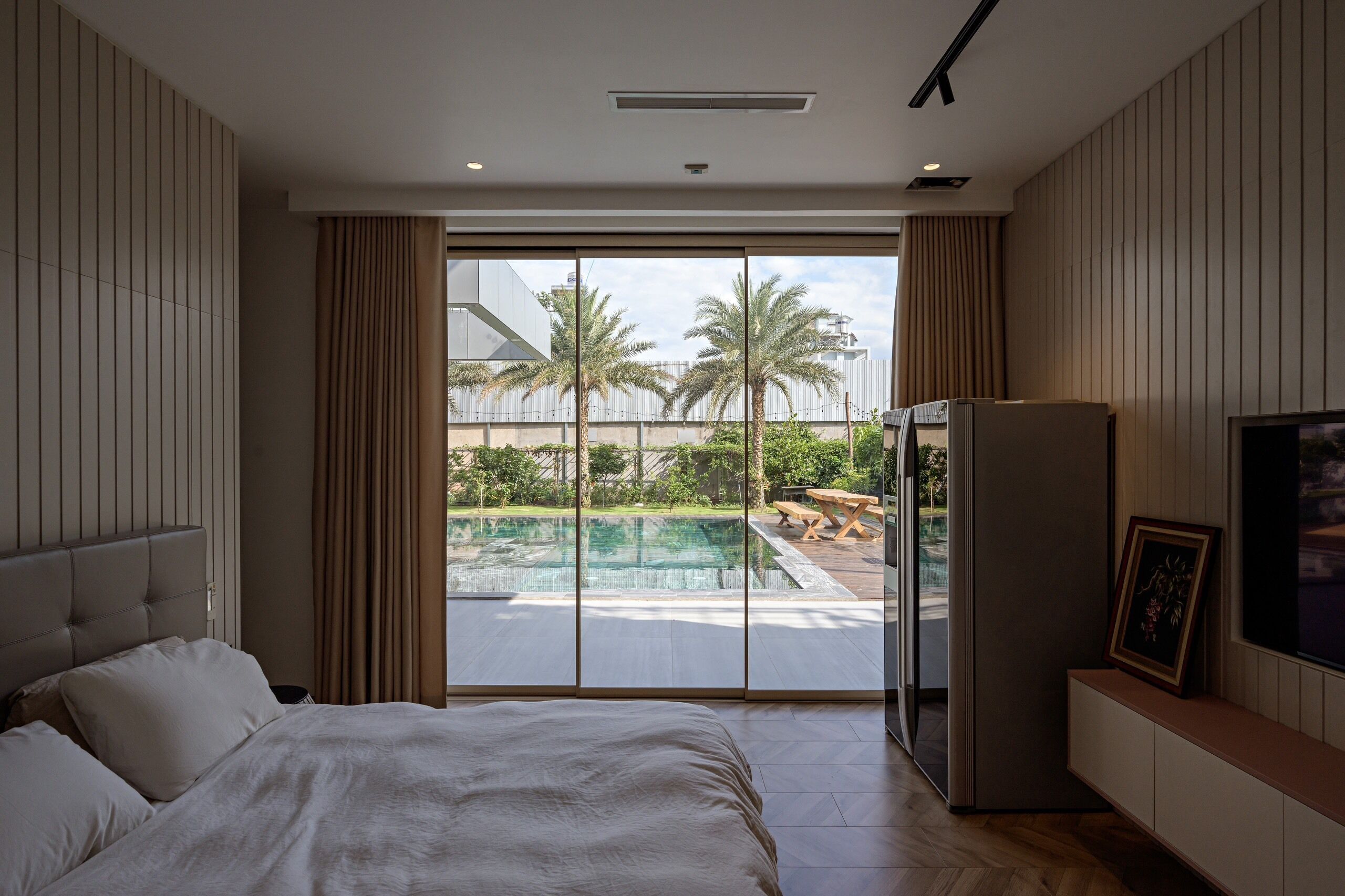 Exclusive Villa, 4 Bedrooms, Garden View | 4 bedrooms, iron/ironing board, travel cot, free WiFi