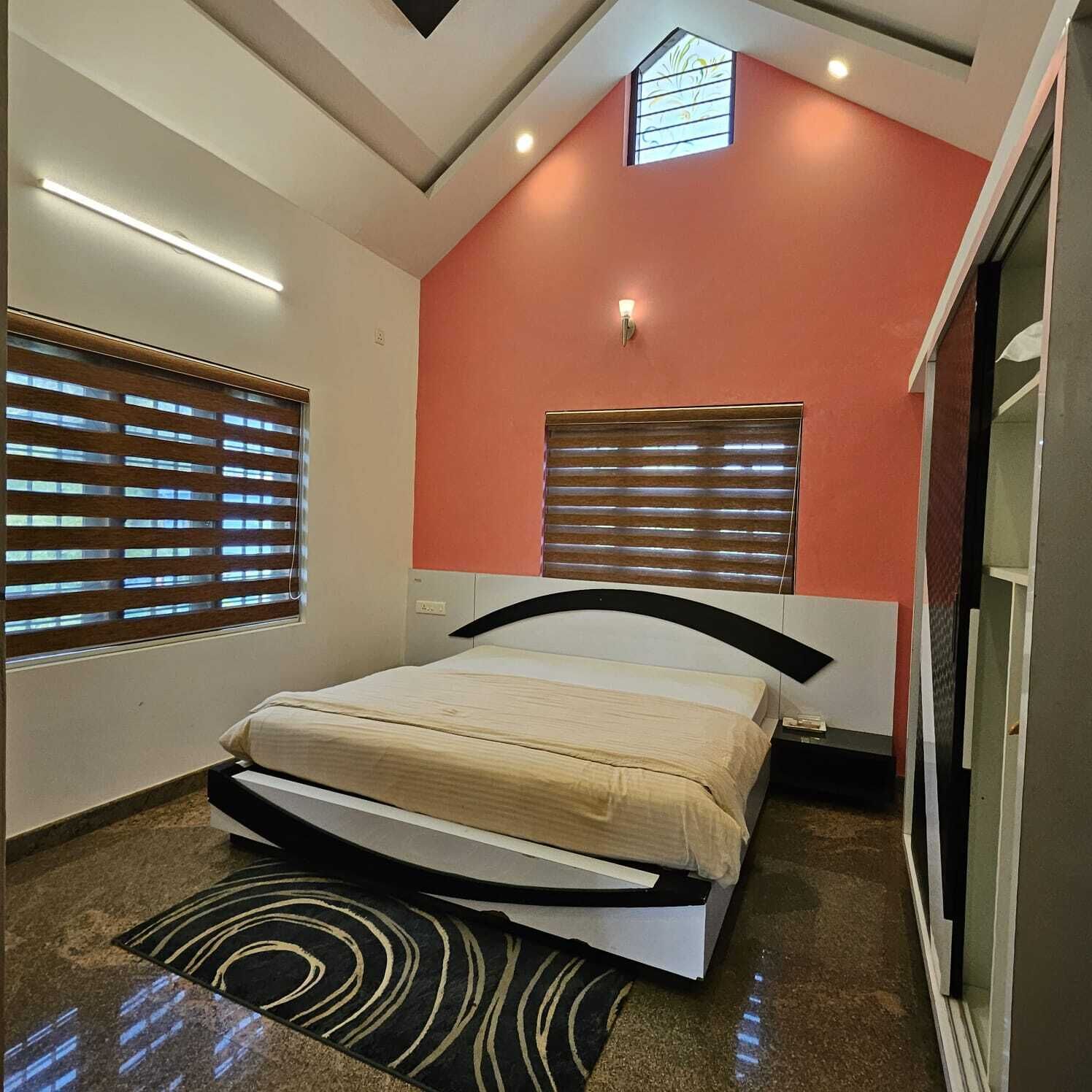 6 soverom, strykejern/-brett, wi-fi og sengetøy