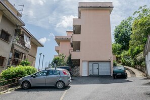 Exterior - La Spezia Proffiano District Roomy Flat x4 (La Spezia)