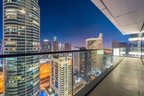 Property grounds - World Class | 1BR | Vida Vista Elegance (Marina)