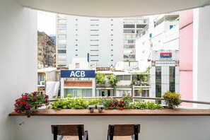 Deluxe Studio, Non Smoking, City View | Terrace/patio