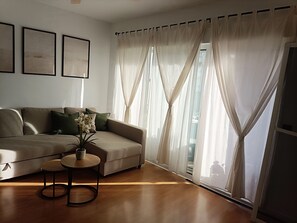 TV connectée, table de tennis de table