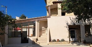 Exterior - GITE "MOULIN PONT DE CRILLON (Crillon-le-Brave)