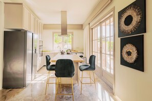 Dining - Costa-Aria House (Ialisos)