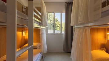 Màn/rèm cản sáng, truy cập Internet không dây miễn phí