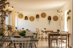 Food and drink - CORSICA HOSTEL PORTO VECCHIO (Porto-Vecchio)