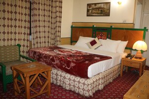 Standard Double or Twin Room | Desk, free WiFi, bed sheets