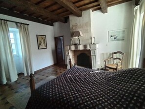 3 quartos, Wi-Fi, roupa de cama