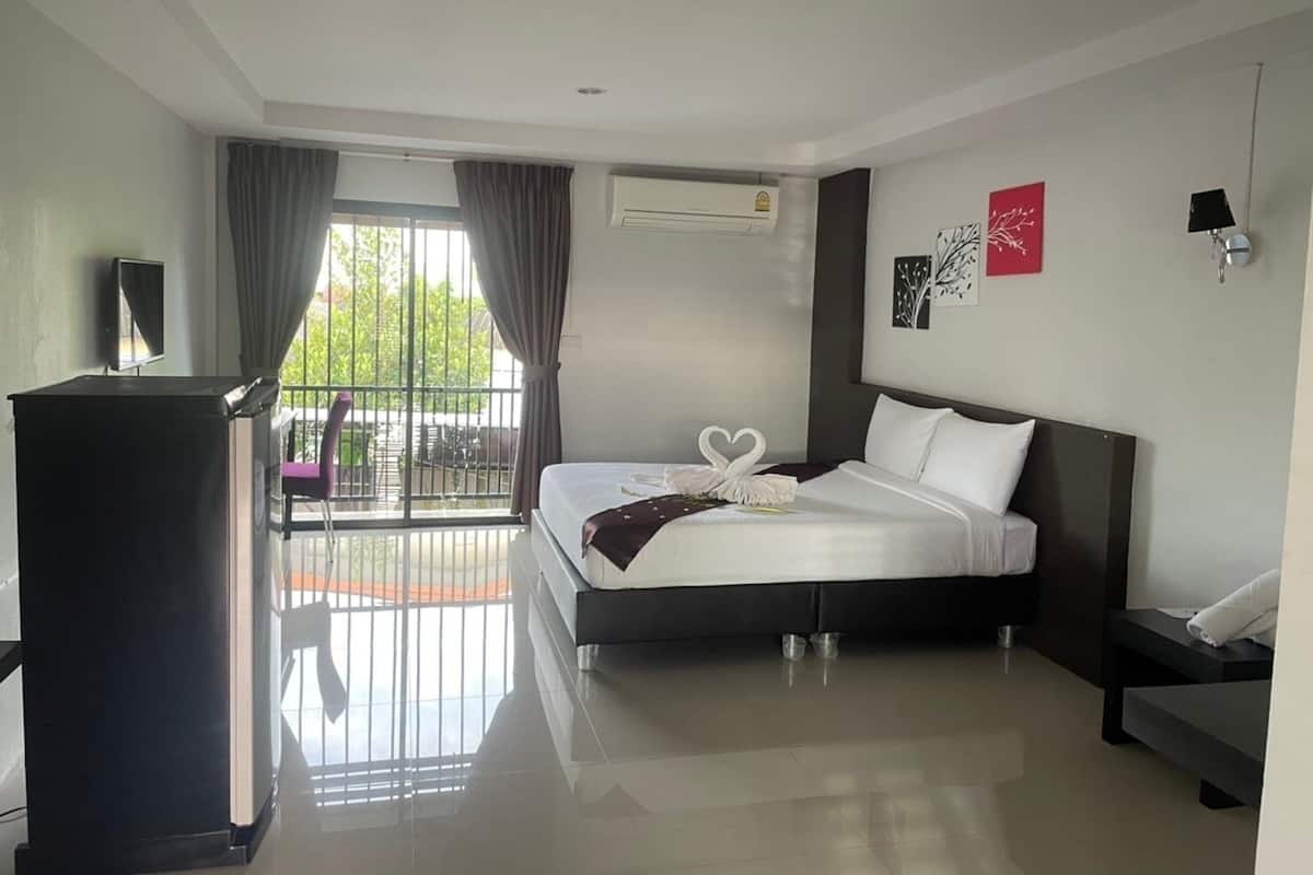 Standard Room, 1 Large Single Bed, Ground Floor