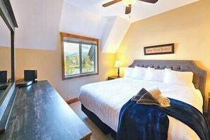 2 間睡房、熨斗/熨衫板、免費 Wi-Fi、床單