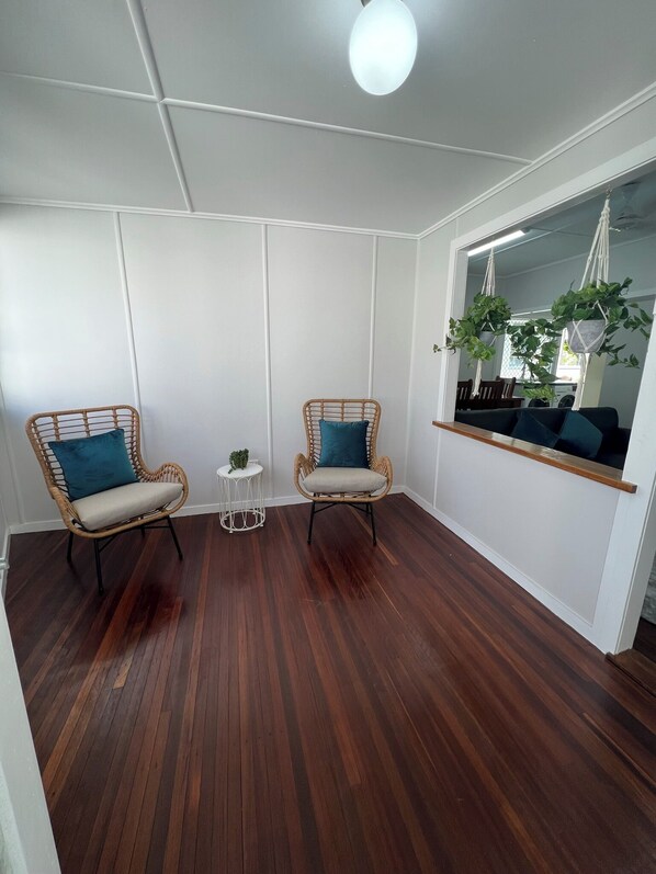 Perhehuoneisto, 2 makuuhuonetta | Oleskelualue | Älytelevisio, Netflix, suoratoistopalvelut