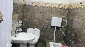 Towels, soap, toilet paper