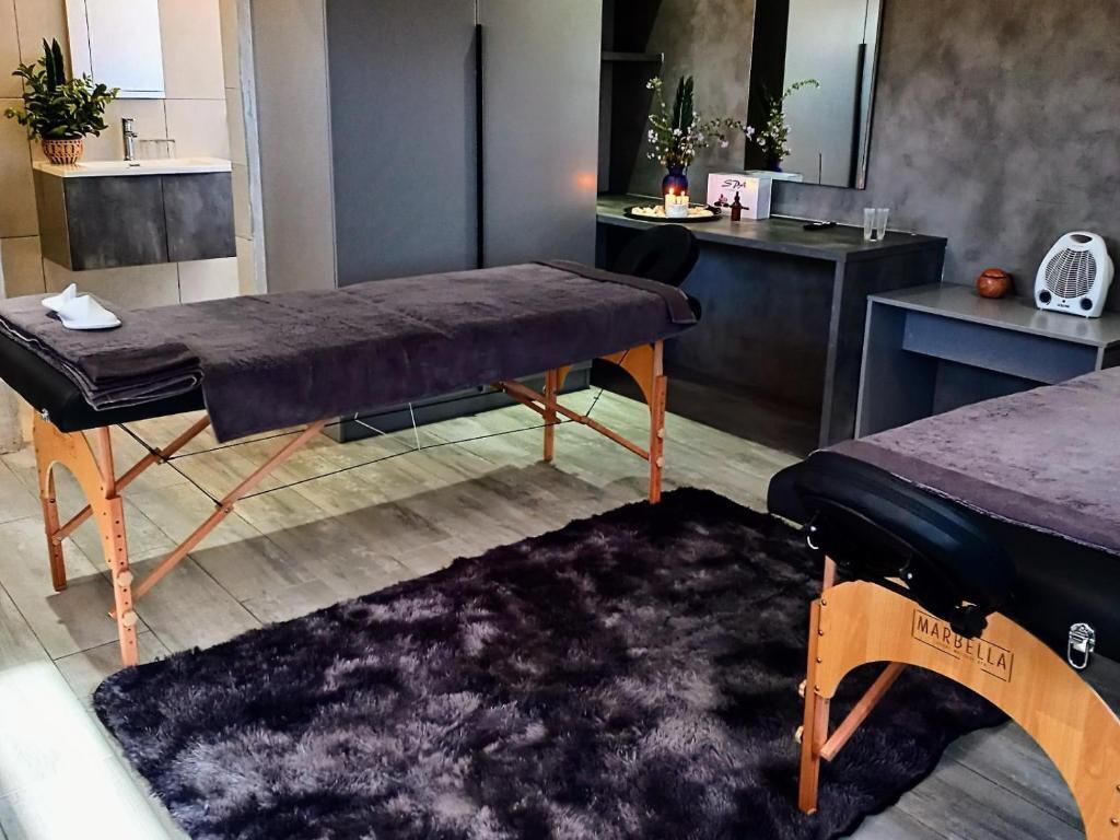 Aromatherapy, hot stone massages, deep-tissue massages, Swedish massages