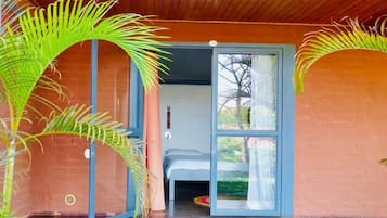 Egyptian cotton sheets, premium bedding, individually decorated