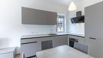 Frigorifero, piano cottura