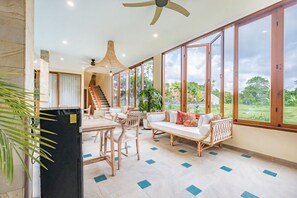 Televisión LCD de 32 pulgadas con canales digitales