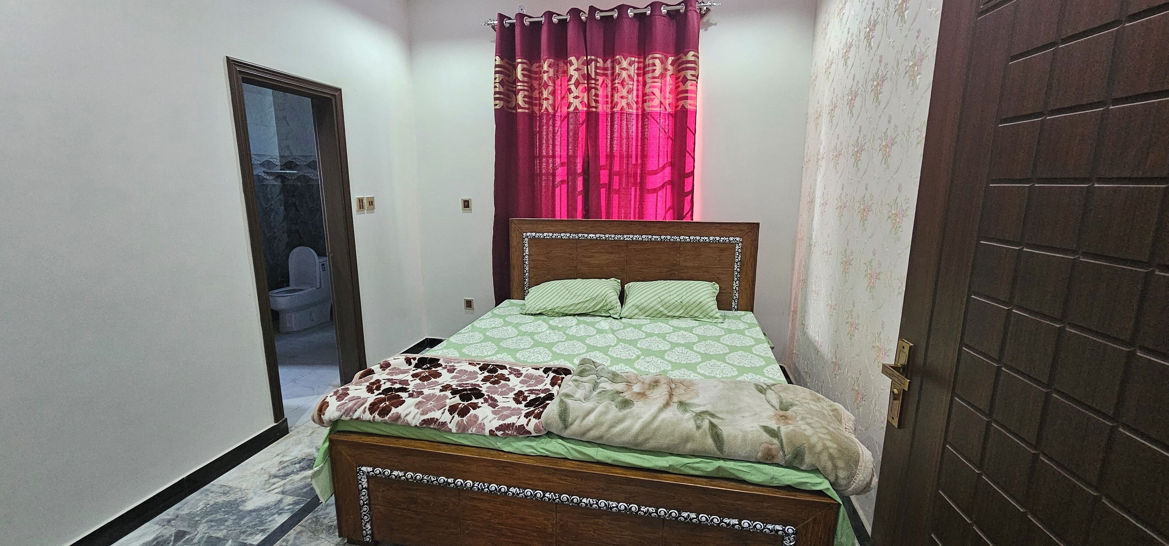 3 bedrooms, free WiFi, bed sheets