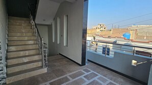 Property grounds - Mirpur 3-bed House Sleeps 6 (Mirpur)