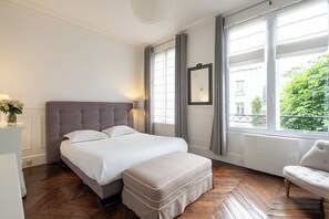 2 室のベッドルーム、WiFi、ベッドシーツ