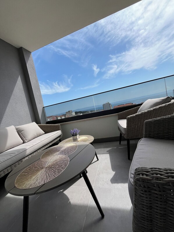 Comfort Apartment, Balcony, Sea View | Balcony view - Apartment Ema (Makarska)