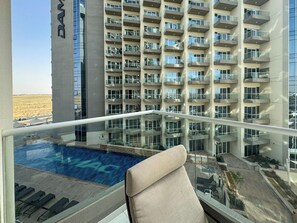 Basic Studio, Balcony, Golf View | Balcony