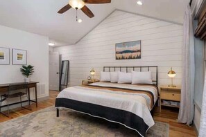 3 chambres, fer et planche à repasser, lit parapluie, Wi-Fi