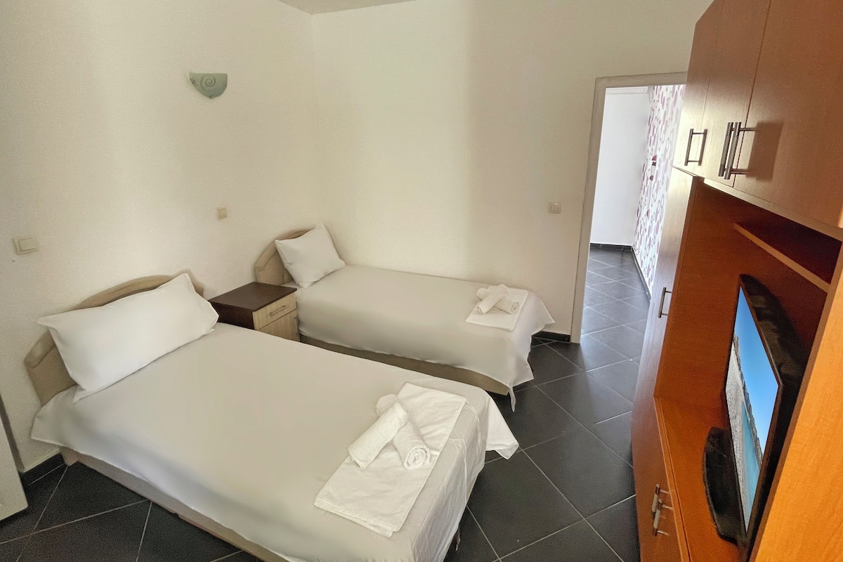 Standard Apartment | 1 bedroom, free WiFi, bed sheets