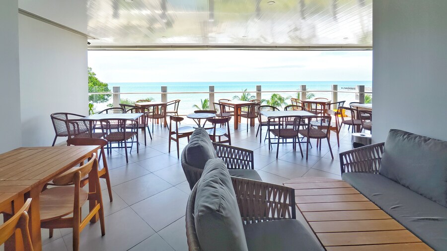 The West Cove Hotel
