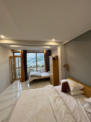 Free WiFi, bed sheets - Osho Beyaak Hunza (Karimabad)