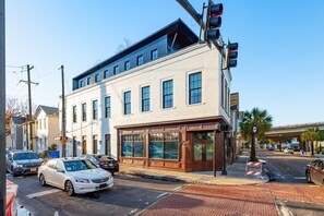 Exterior - The Overlook on King (Charleston)