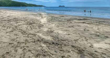 Spacious 3 Bedroom Condo - Walk to the Beach